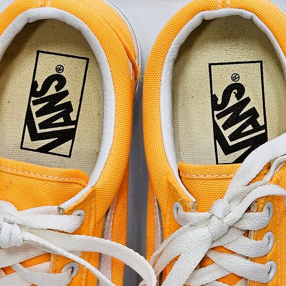 🍊 Vans Neon Orange Old Skool Sneakers – Unique Color, Clean & Classic, W9/M7.5 - Picture 3 of 12